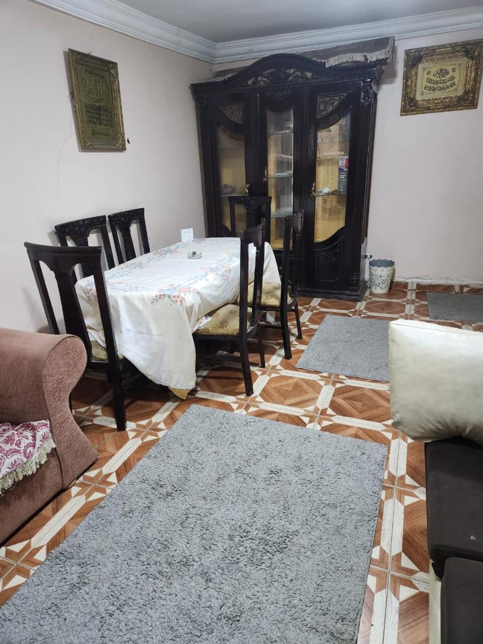 Sun Sea 13 Almoayyed Street Apartmán